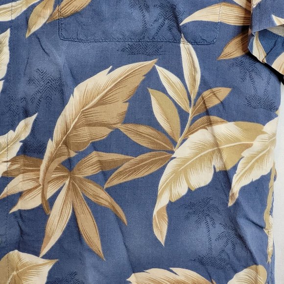 Vintage Blue Pierre Cardin Rayon Hawaiian Shirt Made Korea Size Large - Picture 2 of 6